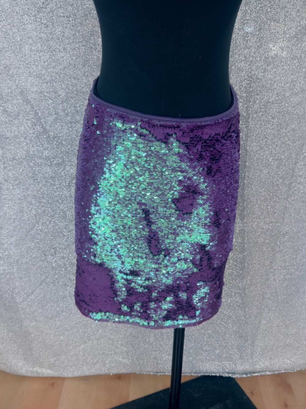 wild fable Purple & Green Iridescent Sequin Mini Skirt
